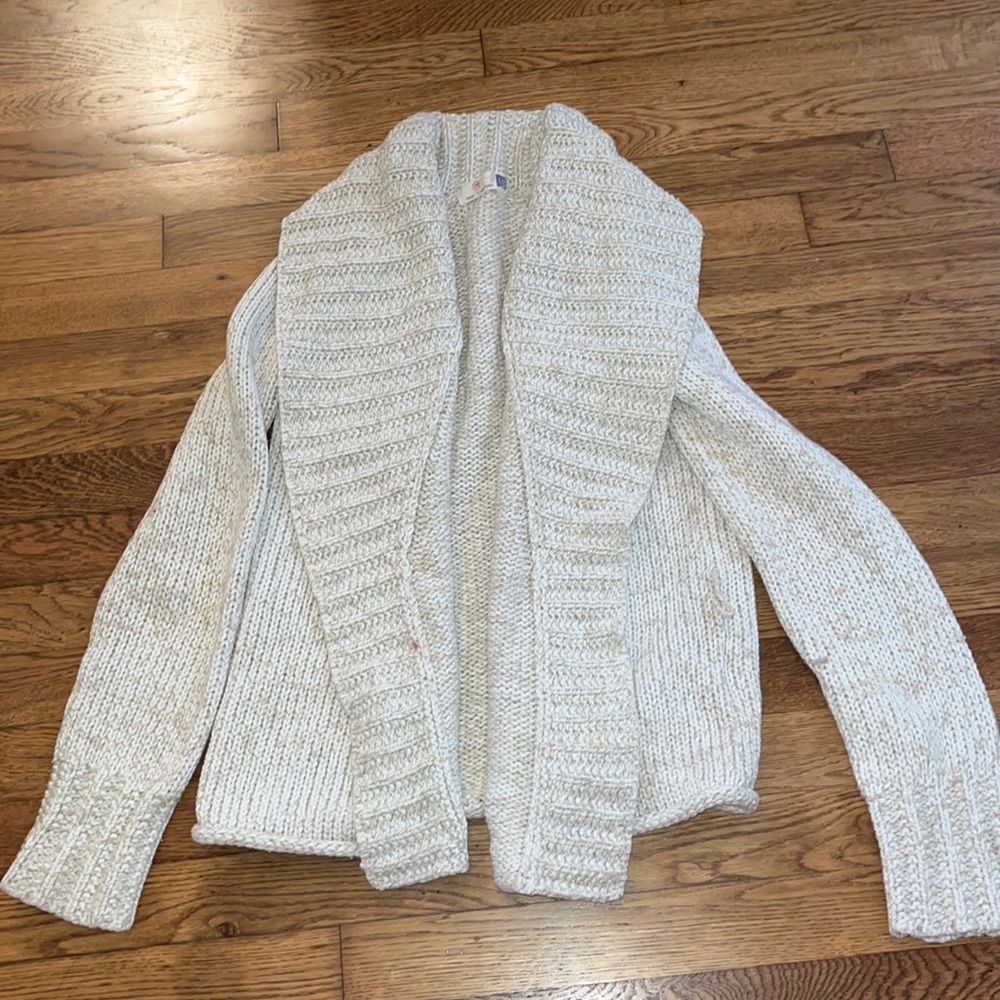 GAP cardigan